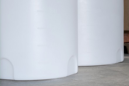 Бак для воды дозировочный ЭкоПром 500 белый вертикальный